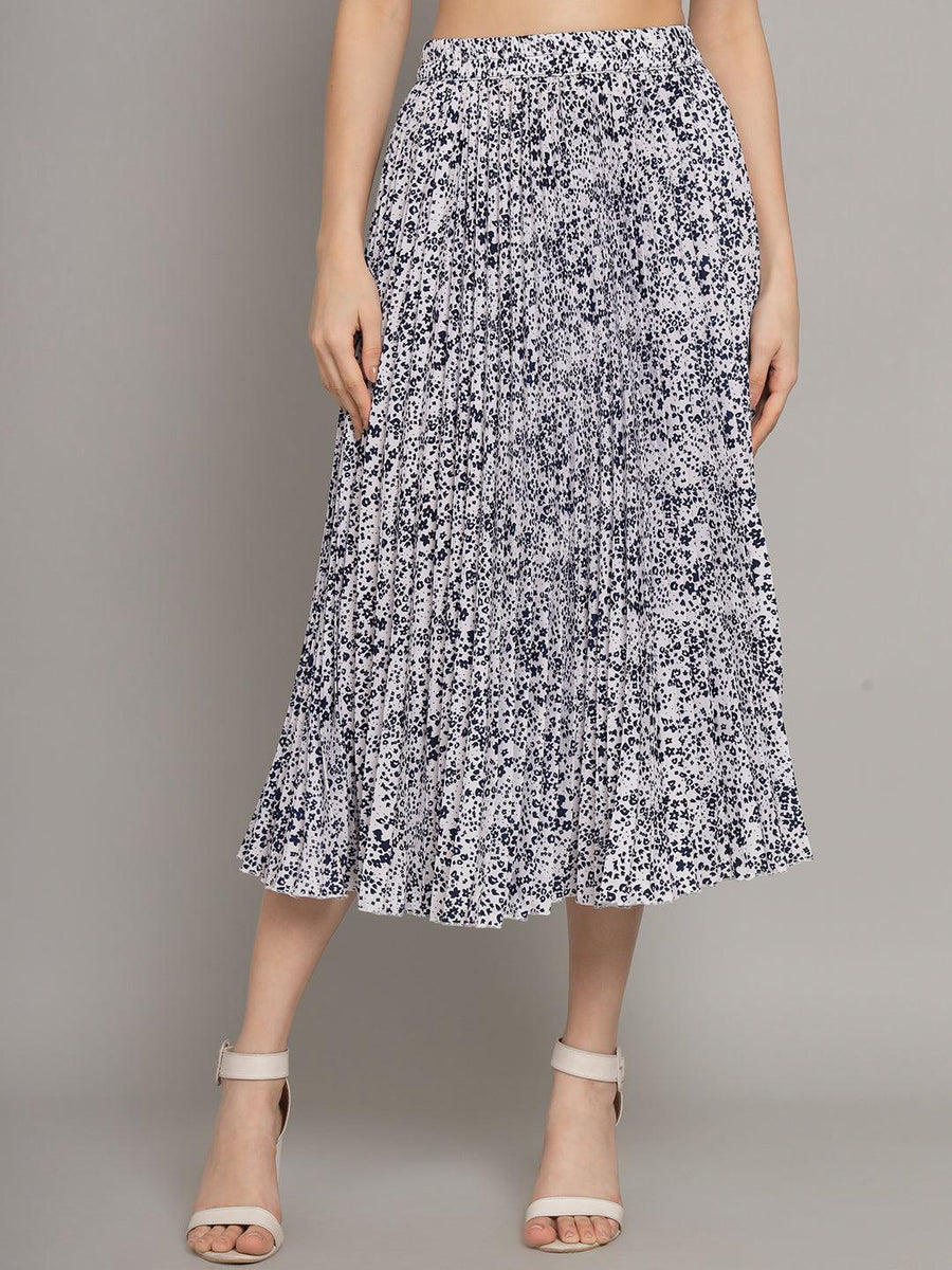 Dark Blue, photo 8