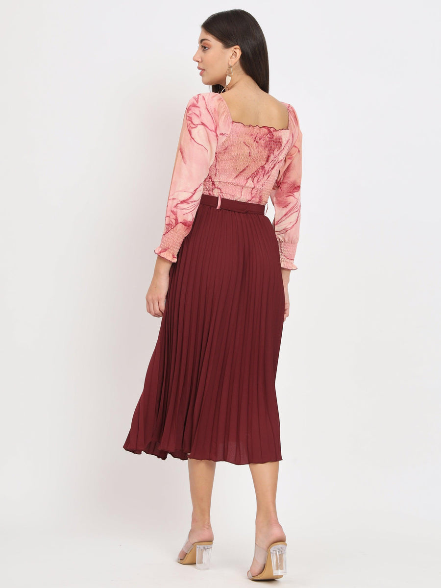 Maroon, photo 15
