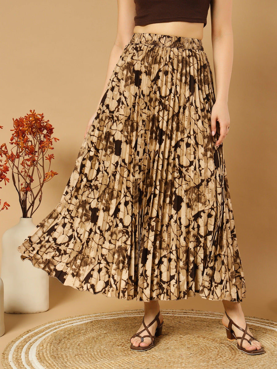 Brown, photo 2