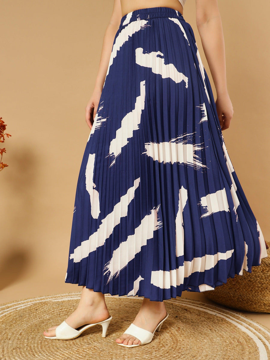 Navy Blue, photo 28