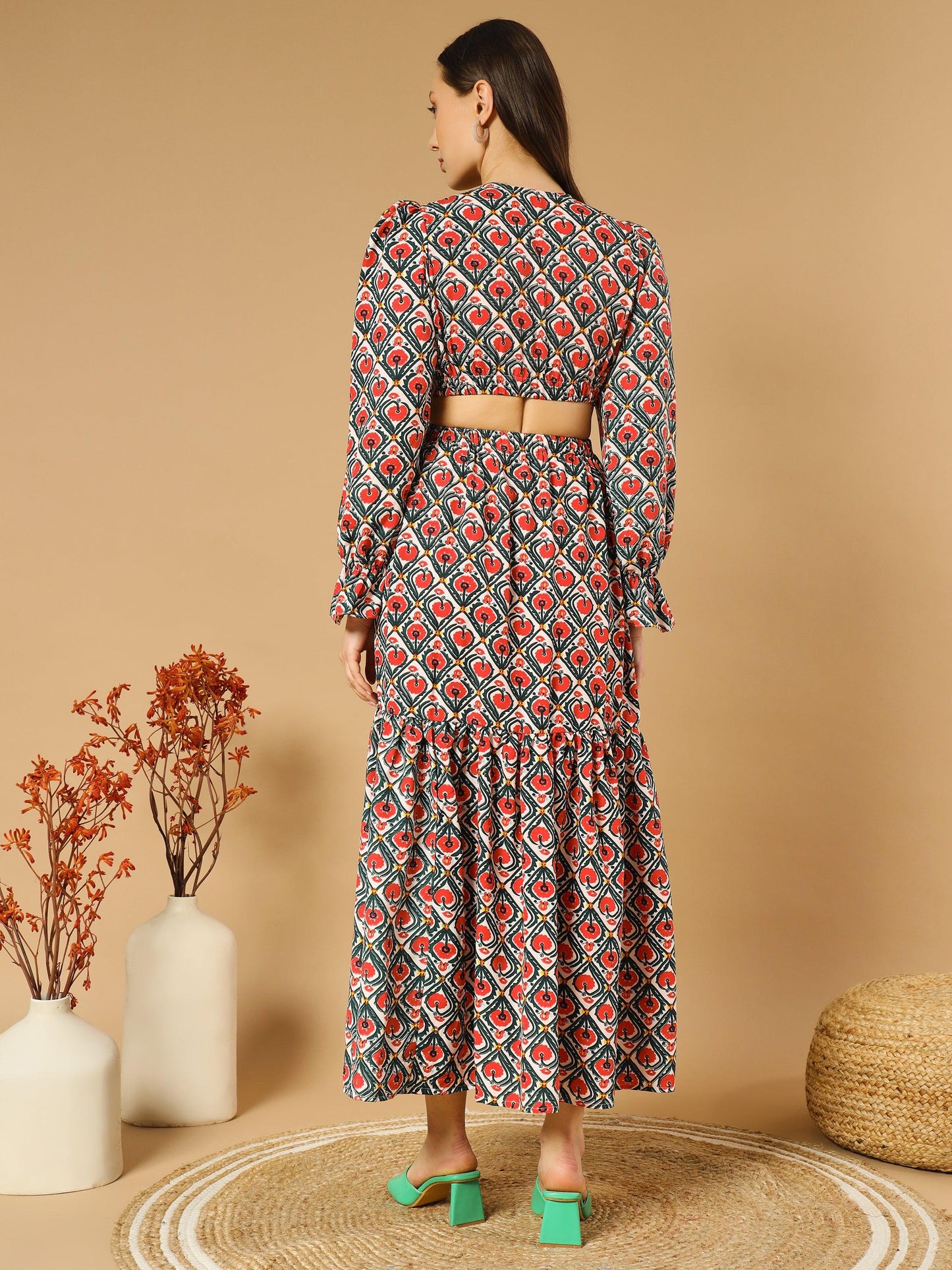 rhombus flowery v-neck long dress with back cut-out - snowera