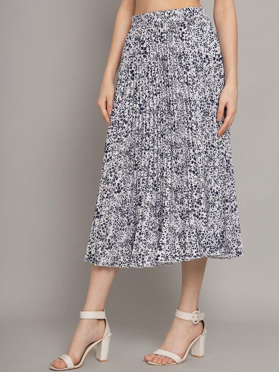 Dark Blue, photo 9