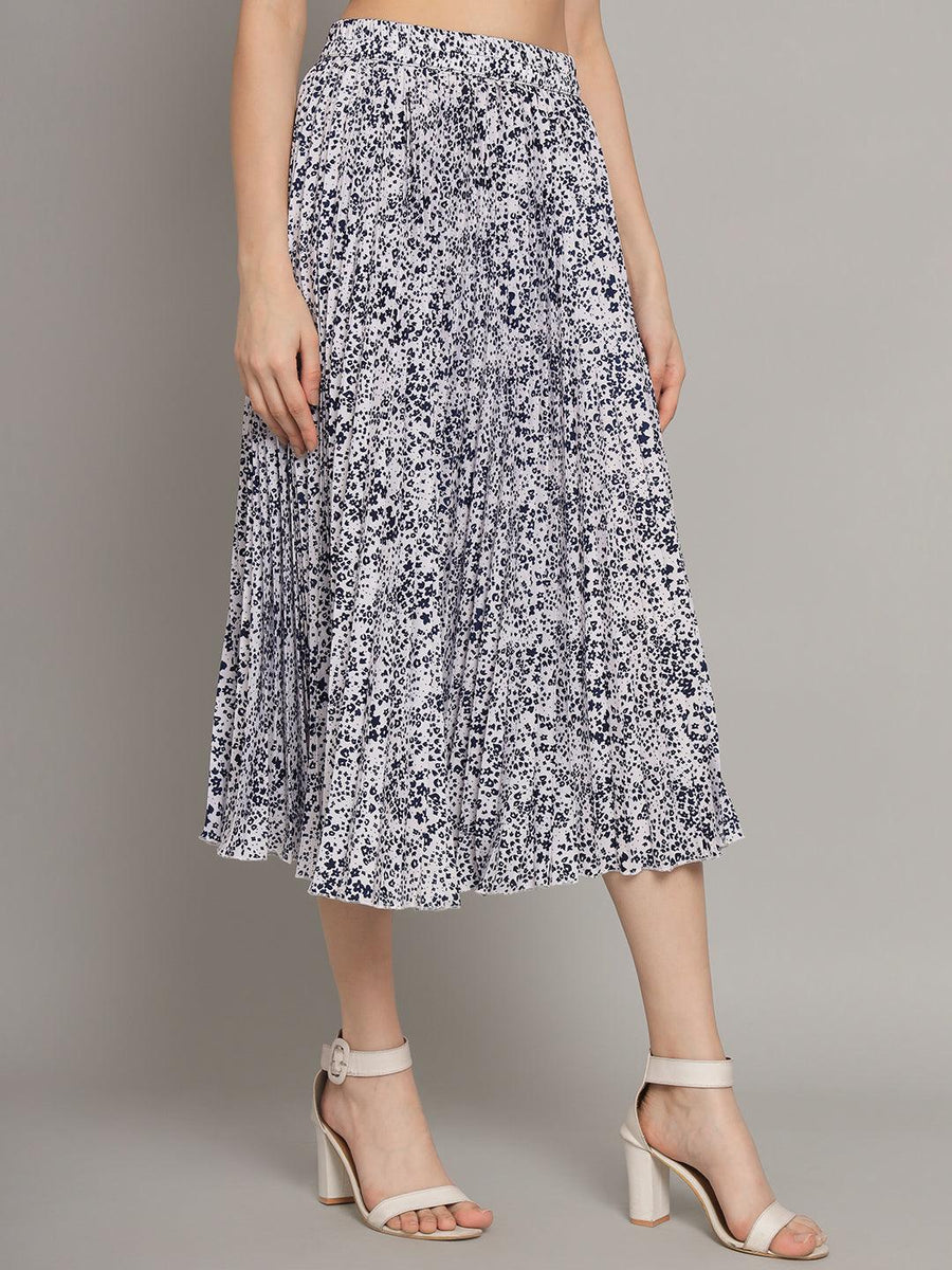 Dark Blue, photo 10