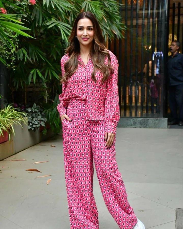 Pink Dotted Print Co-ord Set for Women, photo 4
