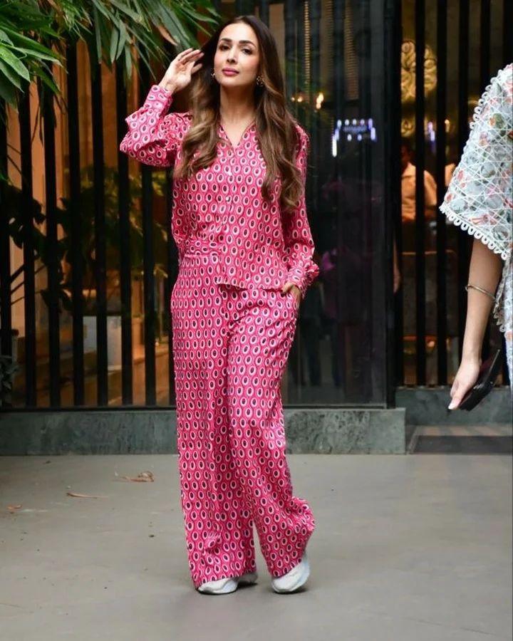 malaika arora's pink co-ord set