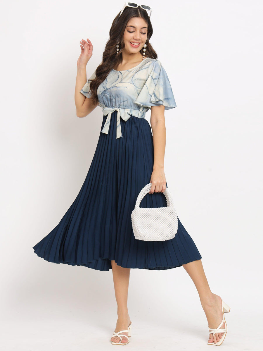 Navy Blue, photo 1