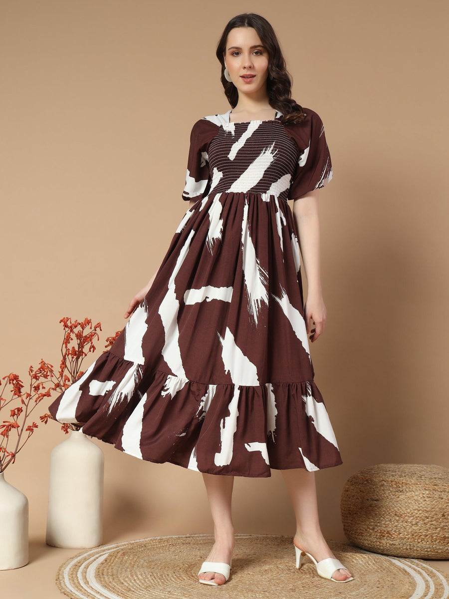 Brown, photo 1