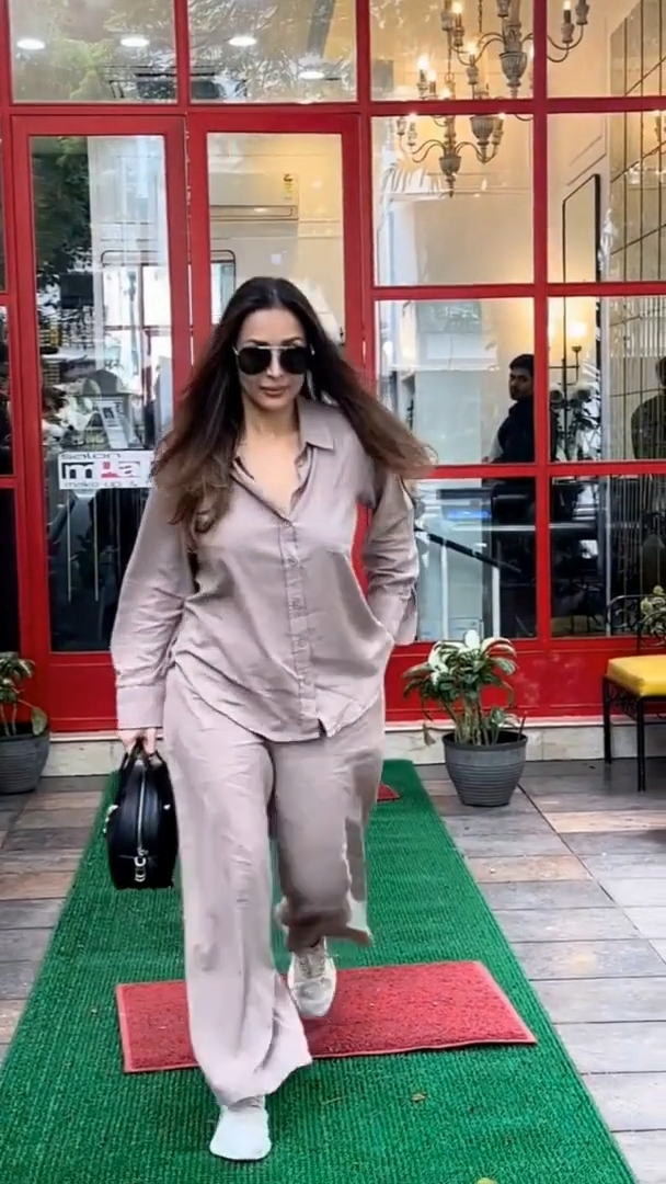 malaika arora solid peach co-ord set