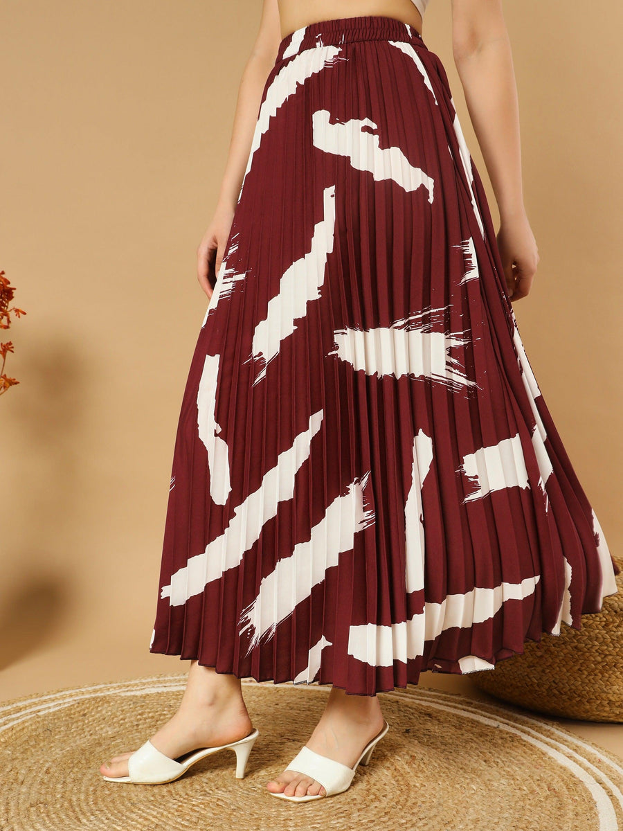 Maroon, photo 24