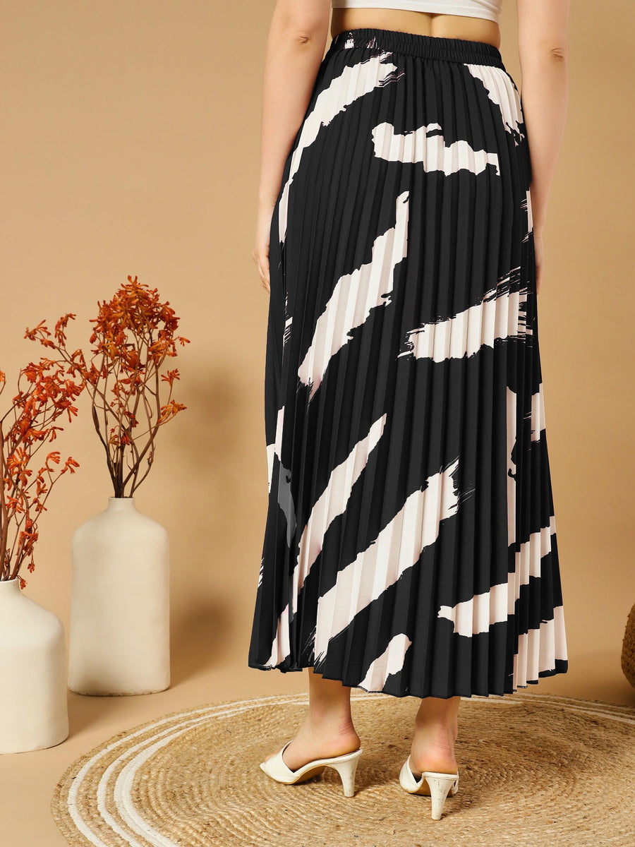 Black, photo 5