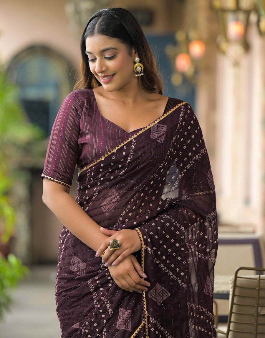 Maroon, photo 17